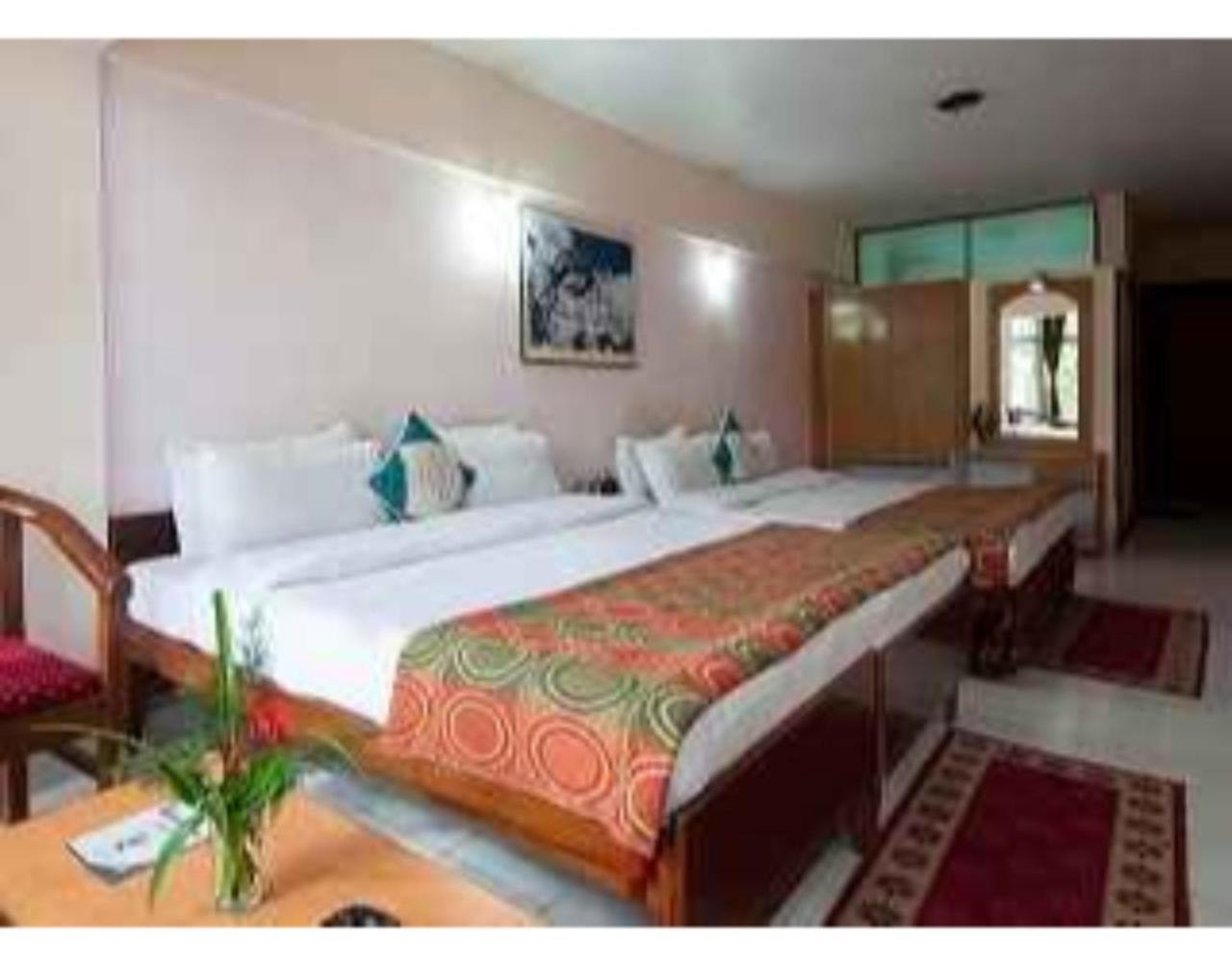 Anamika Hotel Nainital Dış mekan fotoğraf